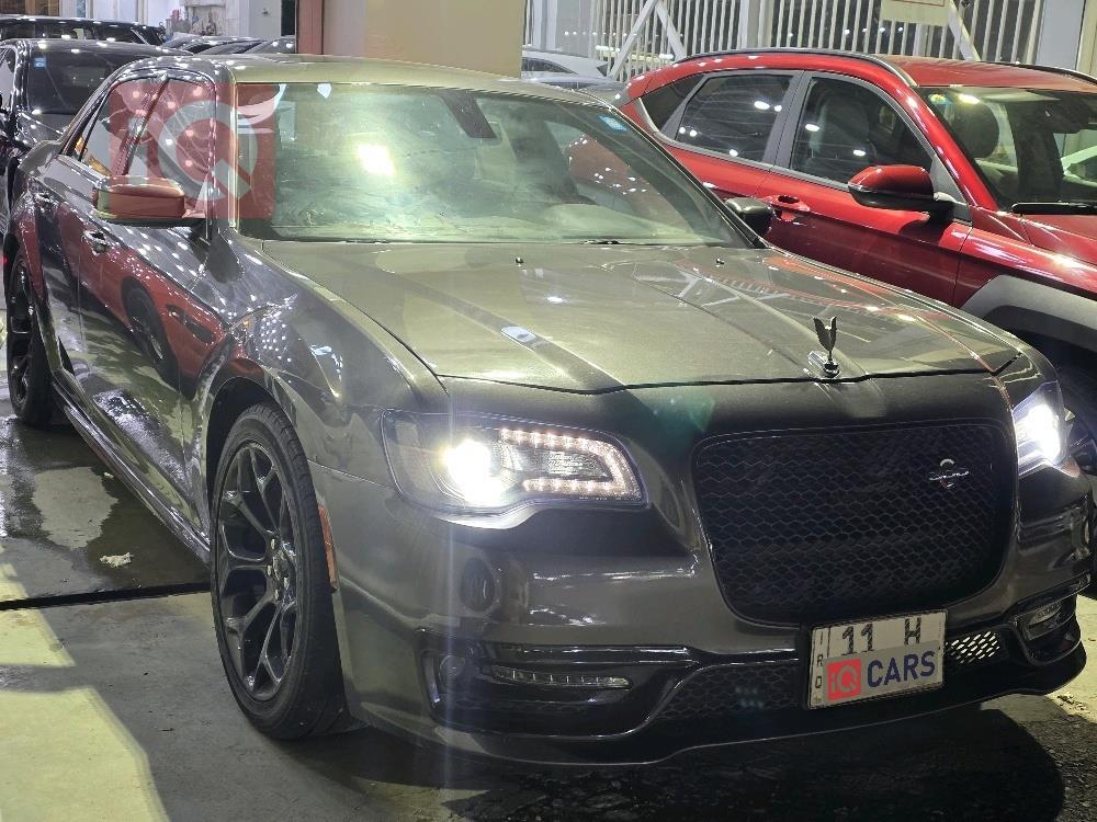 كرايسلر 300